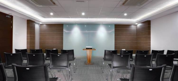 尼欧古本酒店 - 泗水 - 阿斯顿酒店(Hotel Neo Gubeng by Aston)图片