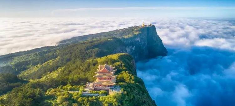 四川乐山峨眉山与湖居里别墅(名山路南段分店)图片