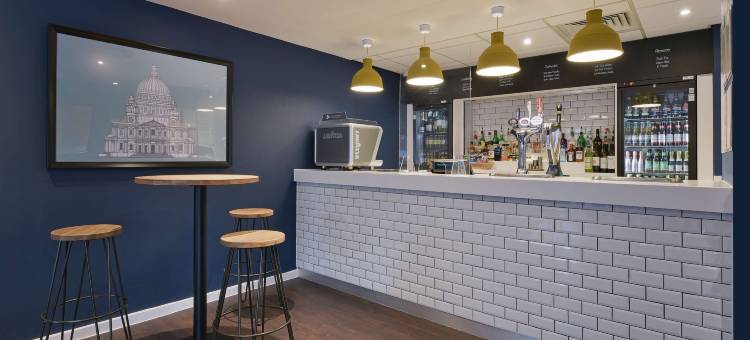 史特拉福德伦敦旅游旅馆(Travelodge London Stratford)图片