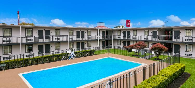 诺克斯维尔北美臣兹德艾伍红顶酒店(Red Roof Inn Knoxville North - Merchants Drive)图片