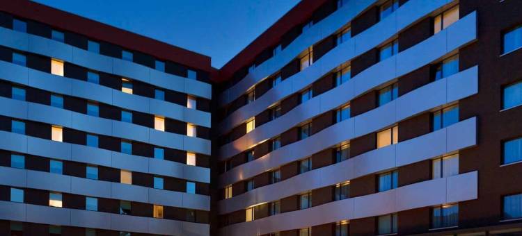 卢加诺帕拉迪索诺富特酒店(Novotel Lugano Paradiso)图片