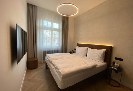 Chevron Hotel Hotel Overview