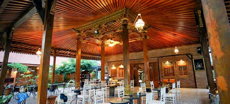 Djoglo Djatimalang Hotel Blitar图片