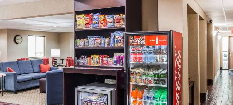 莫伯利舒适套房酒店(Comfort Inn & Suites Moberly)图片