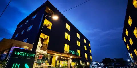 廊曼甜蜜閣樓酒店
