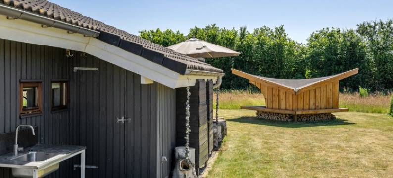 "Ela" - 500m from the Sea图片