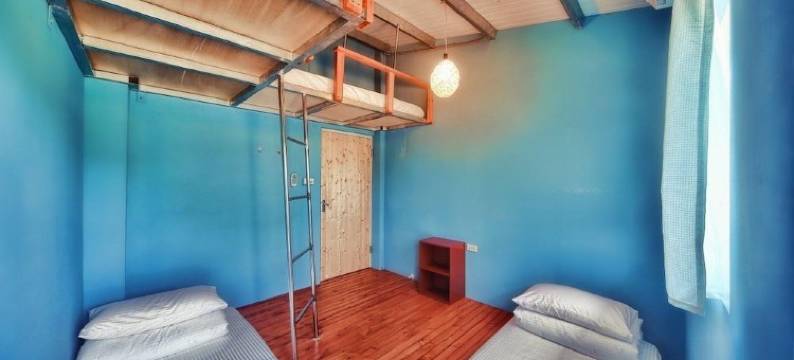 蓝洞潜水背包客栈图片