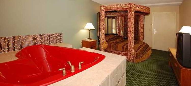 肯利6号汽车旅馆(Motel 6 Kenly, NC)图片