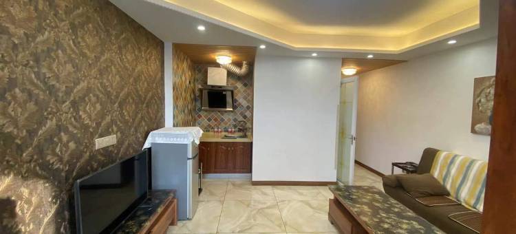 驿旅阳光天马飘窗大床房密码入住公寓(英雄中路分店)图片