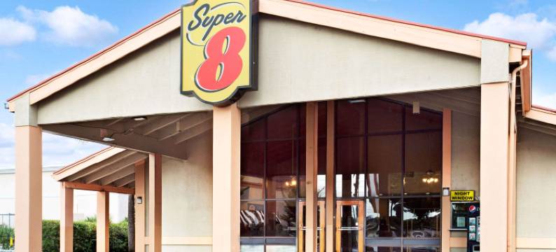 基西米/大门/奥兰多地区速 8 酒店(Super 8 by Wyndham Kissimmee/Maingate/Orlando Area)图片
