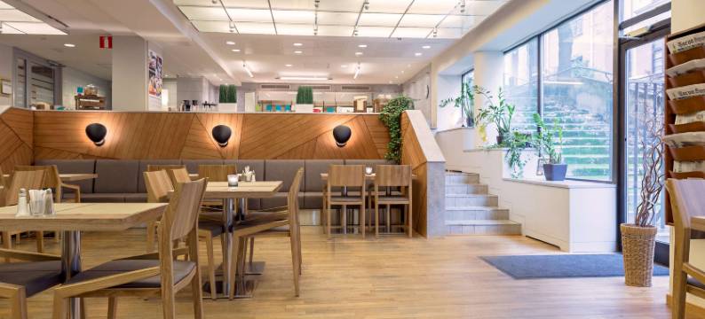 图尔库斯堪迪克广场酒店(Scandic Plaza Turku)图片