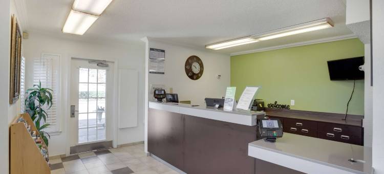 德克萨斯斯塔福德 - 休斯顿 - 舒格兰 6 号开放式客房酒店(Studio 6 Stafford, TX - Houston - Sugarland)图片