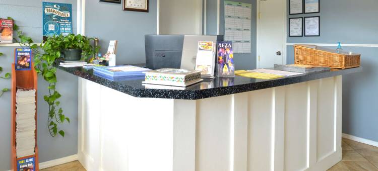 布兰森美洲佳价套房酒店-近大道(Americas Best Value Inn and Suites Branson Near the Strip)图片