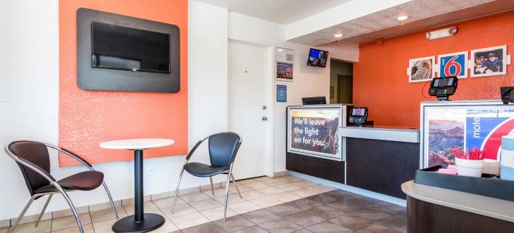 德克萨斯朗维尤 6 号汽车旅馆(Motel 6 Longview, TX)图片