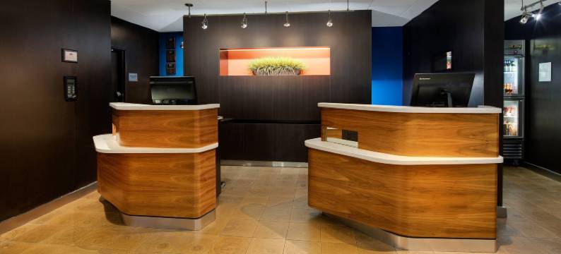 艾迪生中途万怡酒店(Courtyard Dallas Addison/Midway)图片