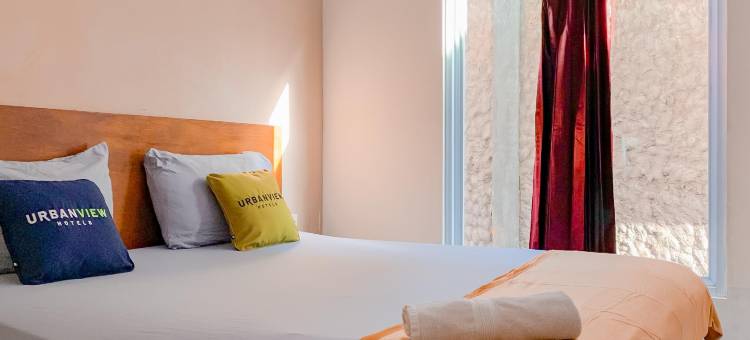 瑞德多兹酒店 - 近班贾尔马辛佳兰艾哈迈德沙亚尼(Urbanview Hotel Ava Banjarmasin by RedDoorz)图片