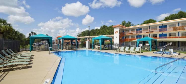 温德姆豪生-奥卡拉FL I-75(Howard Johnson by Wyndham Ocala FL I-75)图片