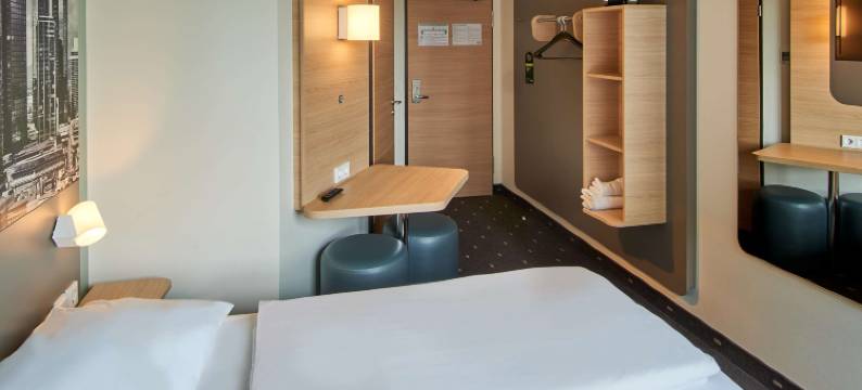 法兰克福西民宿酒店(B&B HOTEL Frankfurt-West)图片