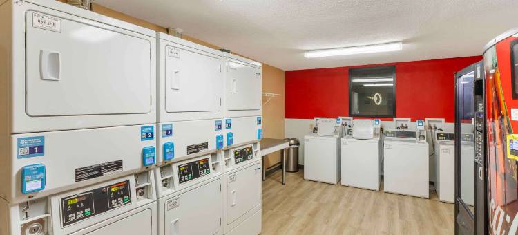 美国长住精选套房 - 圣路易斯 - 韦斯特波特 - 东拉克兰路(Extended Stay America Suites - St Louis - Westport - E Lackland Rd)图片