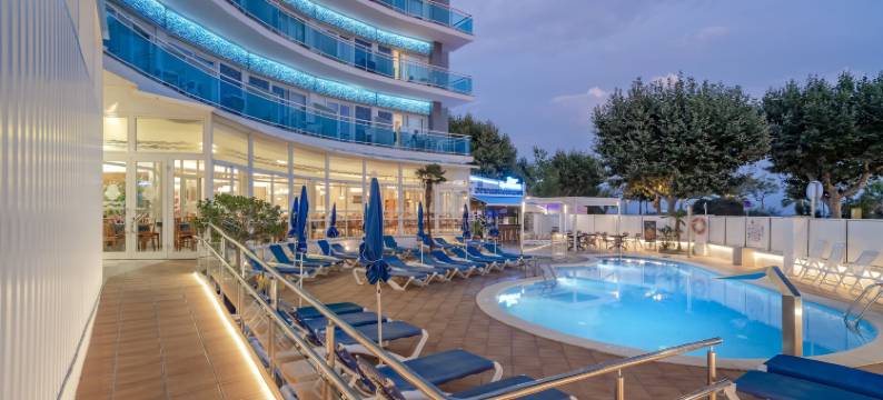 GHT滨海酒店(GHT Maritim)图片