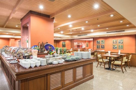 Ramada by Wyndham D MA Bangkok Hotel Overview