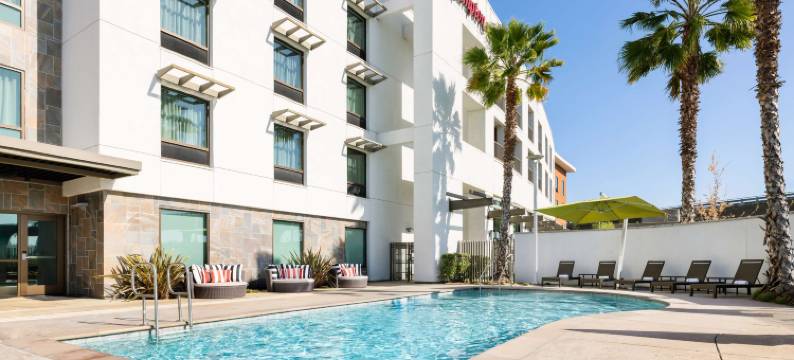 希尔顿欢朋套房酒店-纳帕(Hampton Inn & Suites Napa)图片