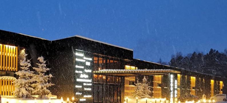 班轮酒店(Lajner Hotel)图片