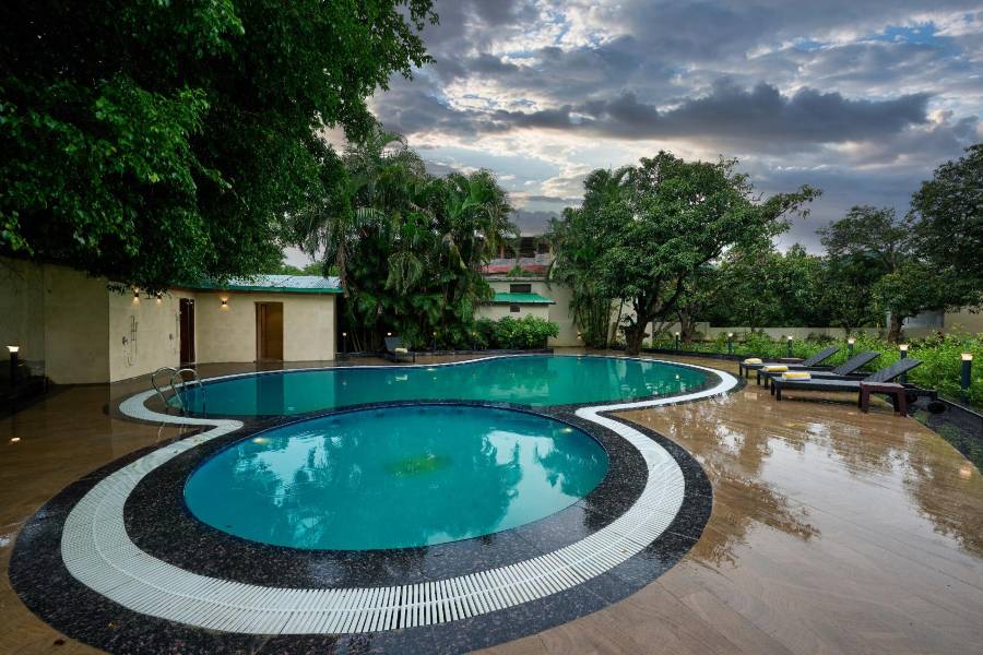 ABN Sarovar Portico 吉姆科貝特
