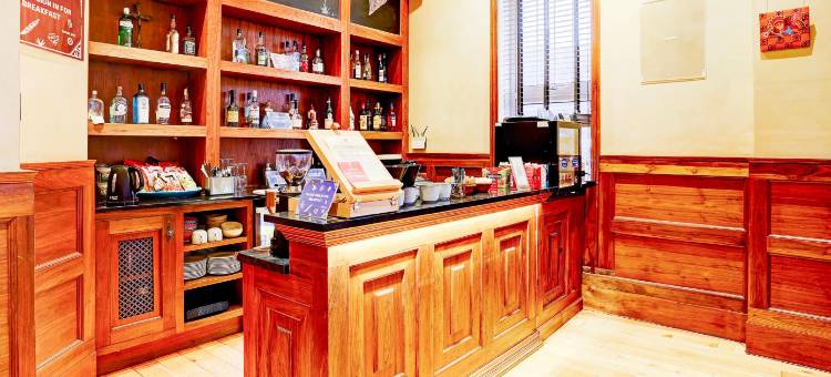 贝尔维拉教堂街酒店靠近椭圆广场(Church Street Hotel by Belvilla near The Oval)图片