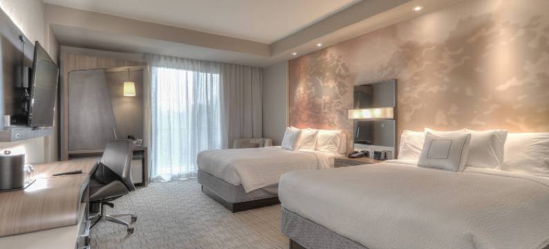 鸽子谷万怡酒店(Courtyard Pigeon Forge)图片