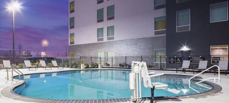 DFW机场南Homewood Suites by Hilton(Homewood Suites by Hilton DFW Airport South)图片