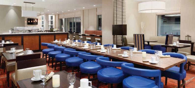 福尔斯彻奇希尔顿花园酒店(Hilton Garden Inn Falls Church)图片