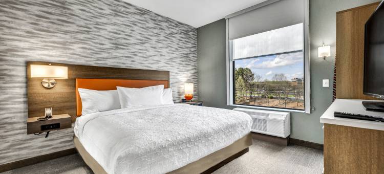 罗利州立竞技场希尔顿惠庭酒店(Home2 Suites by Hilton Raleigh West Lenovo Center)图片