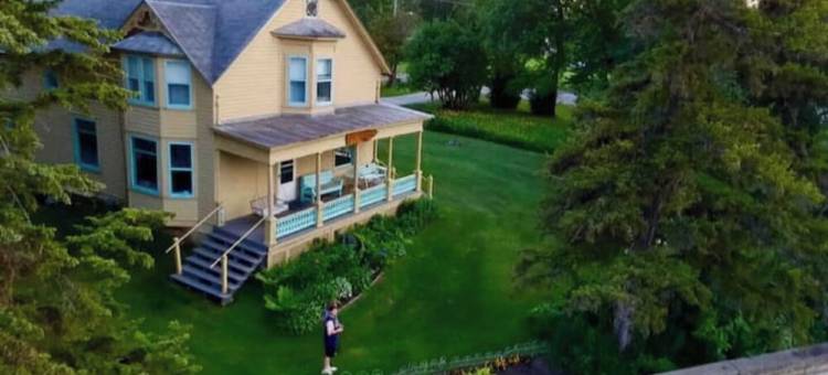 Rivers Edge Victorian Inn图片