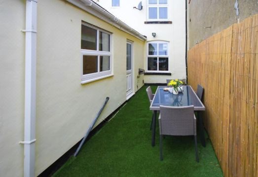 Colliery Cottage Hotel Overview