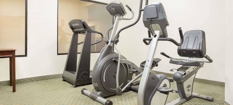 丹维尔速8酒店(Super 8 by Wyndham Danville)图片