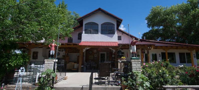 红马民宿(Red Horse Bed and Breakfast)图片