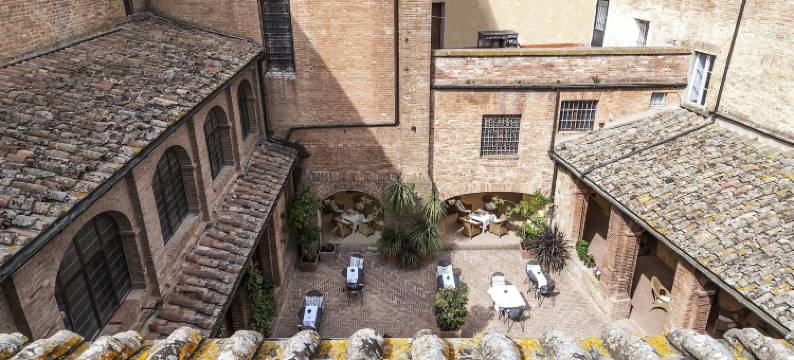 洋红寺院酒店(Il Chiostro Del Carmine)图片