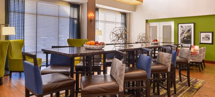 威尔明顿欢朋套房酒店(Hampton Inn & Suites Wilmington)图片