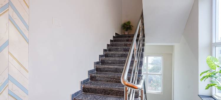 Fabhotel Lio7大酒店(FH Lio7 Grand - Nr Wellness Hospital, Hastinapuram)图片