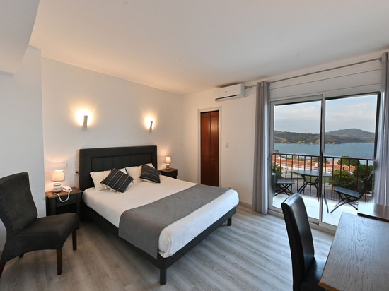 加泰罗尼亚酒店