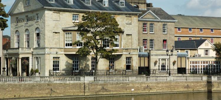 贝德福德天鹅宾馆(Bedford Swan Hotel)图片
