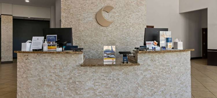 舒适套房酒店(Comfort Suites)图片