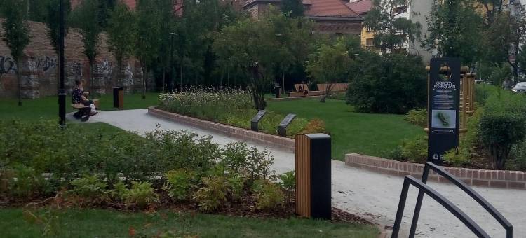 洛夫青年旅舍&公寓(Lorf Hostel&Apartments)图片