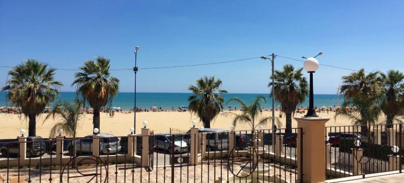 里维耶河宫酒店(Hotel Riviera Palace)图片