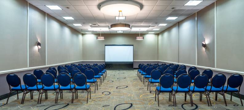 假日酒店摩根敦 - 雷丁区 by IHG(Holiday Inn MORGANTOWN - READING AREA by IHG)图片