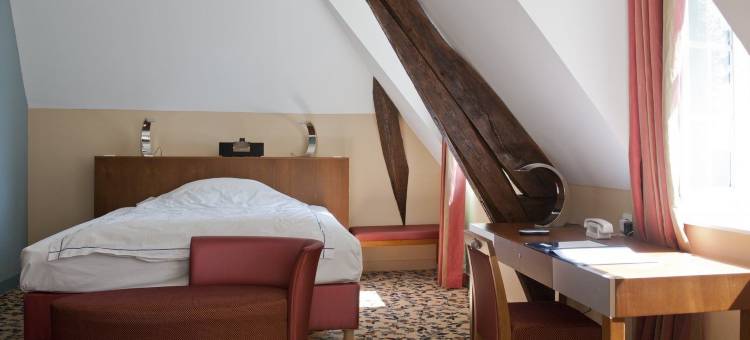 康特雷斯庄园酒店(Maison d'hôtes le Manoir de Contres)图片