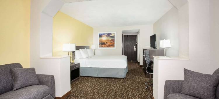 凤凰城北戴斯酒店(Days Inn by Wyndham Phoenix North)图片