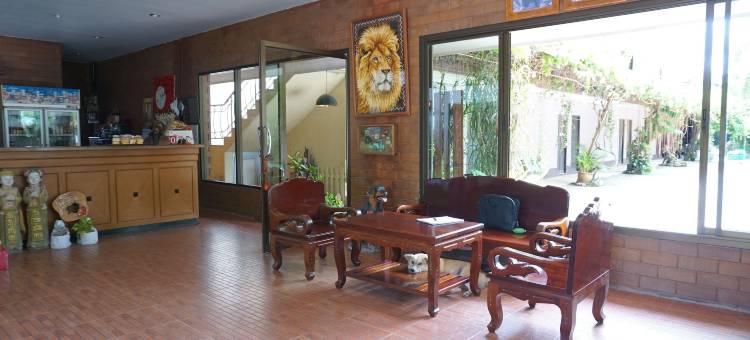 拉廊普洛尼海酒店(Ploenjai Hotel Ranong)图片