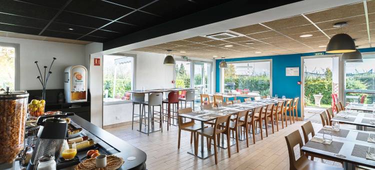 利昂东部布隆康铂酒店(Campanile NATURE - Lyon Est Bron Eurexpo)图片